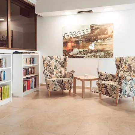Amazing In Puerto De La Cruz With 1 Bedrooms, Outdoor Swimming Pool And Heated Swimming Pool